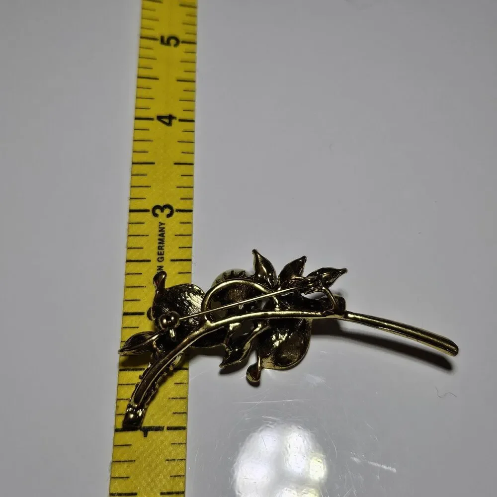 *Sale* Vintage Jewelry AB Crystal Rhinestone Pearl Brooch Pin Gold Tone